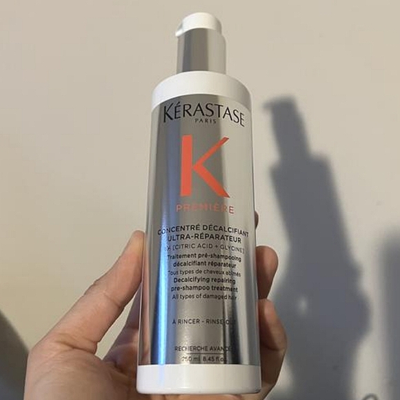 Kérastase Première Concentré Ultra-Réparateur Hair Treatment For Damaged Hair - Picture 2 of 9